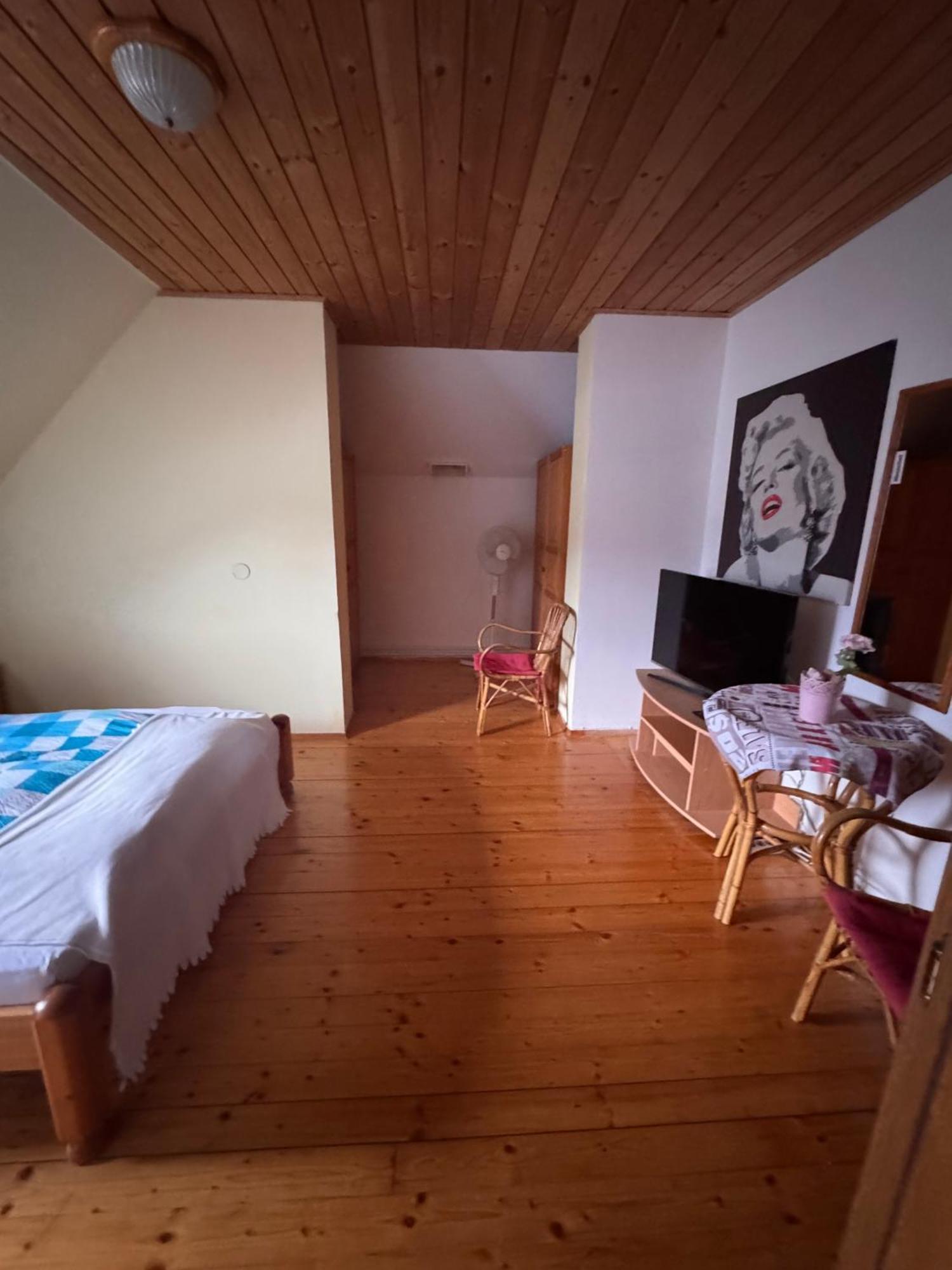 Austria Traveller Hotel Kirchdorf كيرشورف آن دير كريمس المظهر الخارجي الصورة